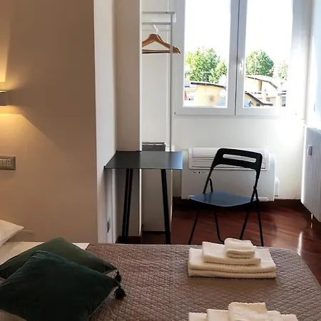 Bilocale Per Visitare La Citta,concerti E Partite Apartman *